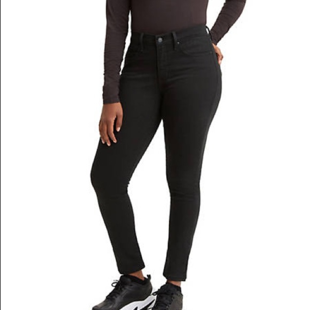 Levi’s 311 Shaping Skinny Size 25